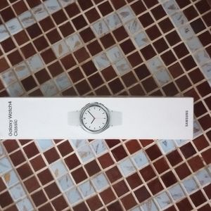 Samsung Galaxy watch 4 classic